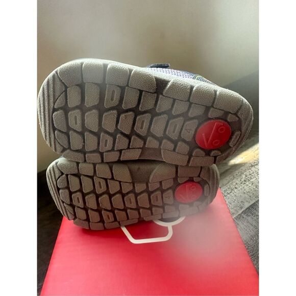 See Kai Run Summit Shoe sneaker Toddler Unisex size 4 - Picture 6 of 7